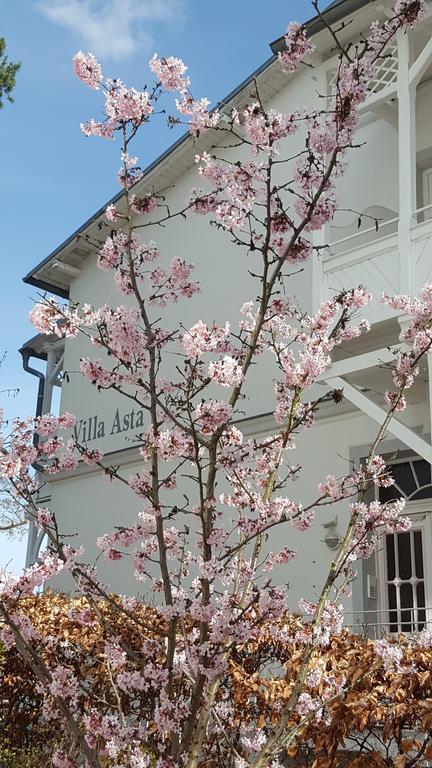 Villa Asta Binz Luaran gambar